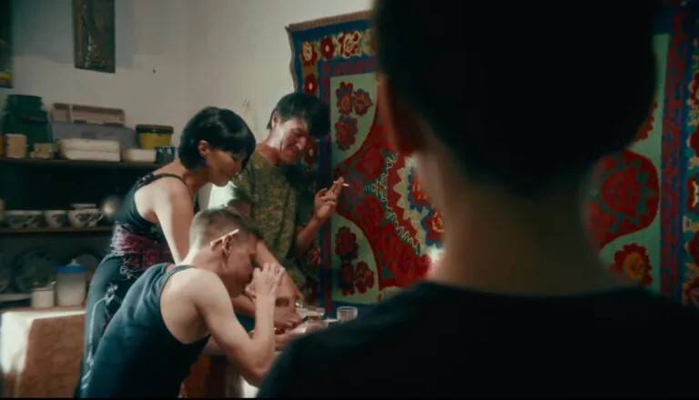 Картинка к «1 сезон 10 серия»