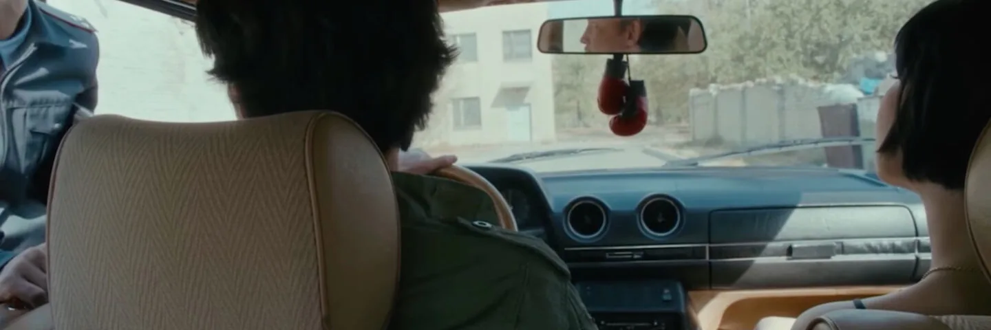 Кадр из 3 серии 1 сезона